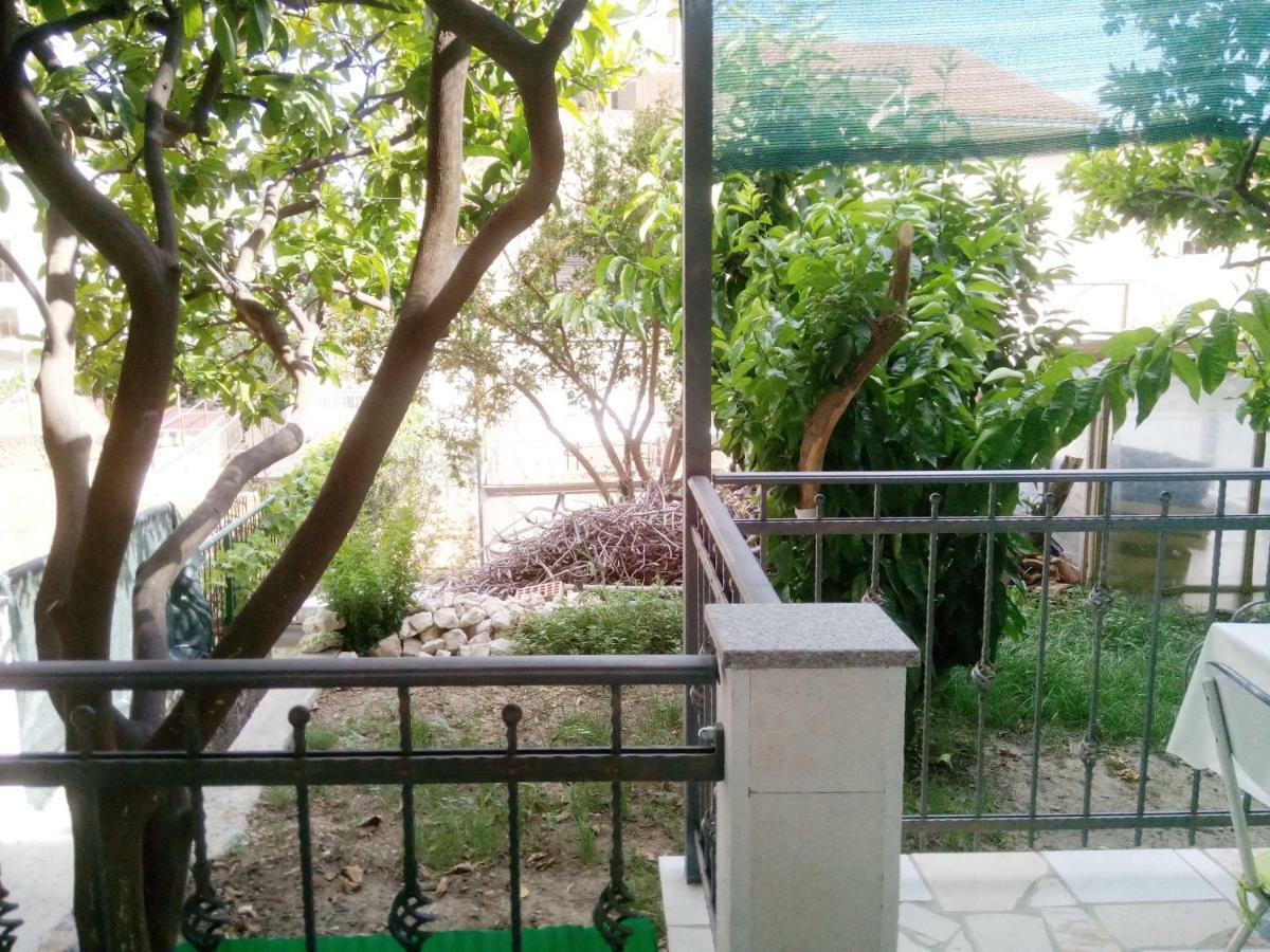Apartamento Pavlic 2 Omiš Exterior foto